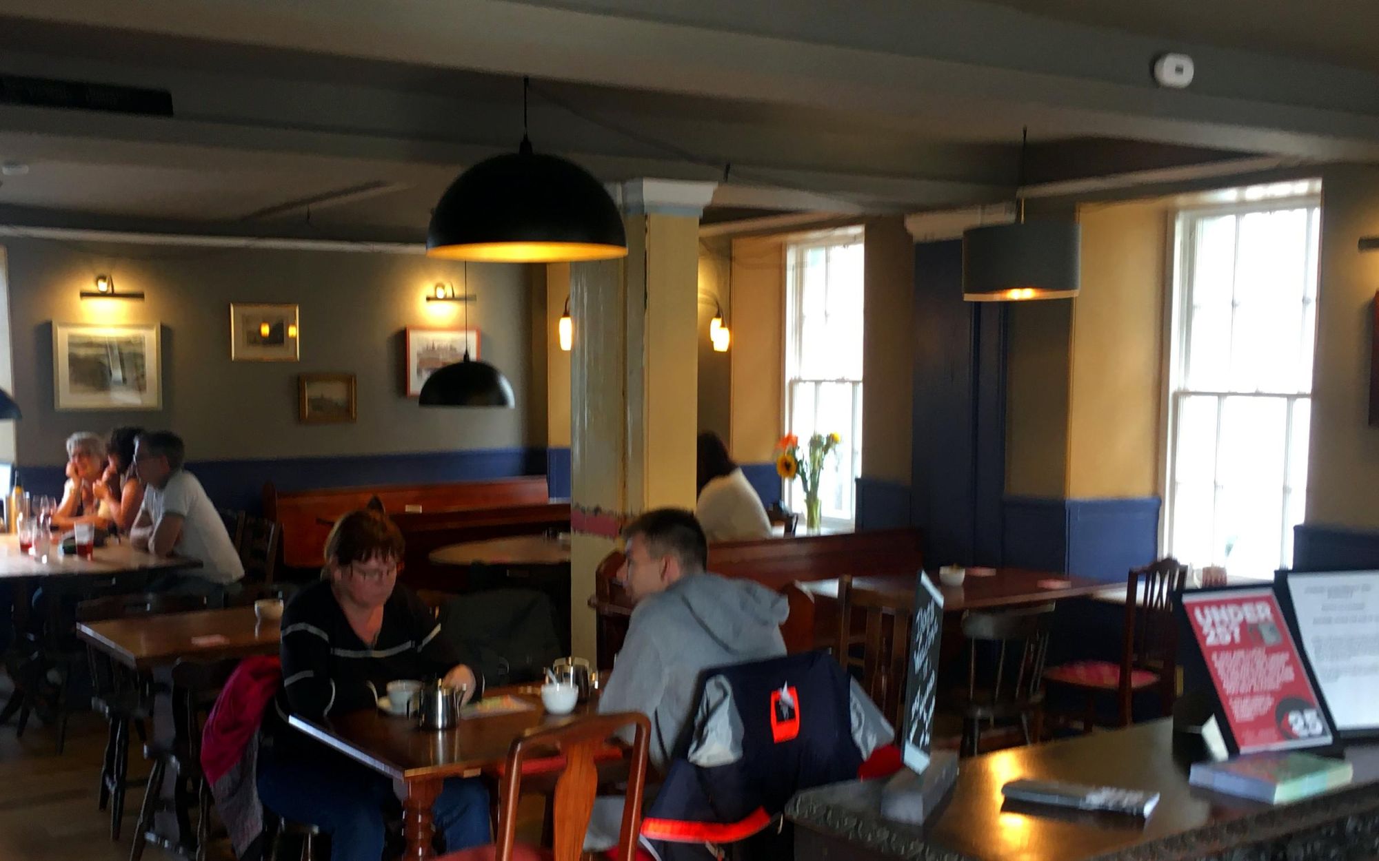 Interior 3. (Pub, Bar, Customers). Published on 30-08-2022