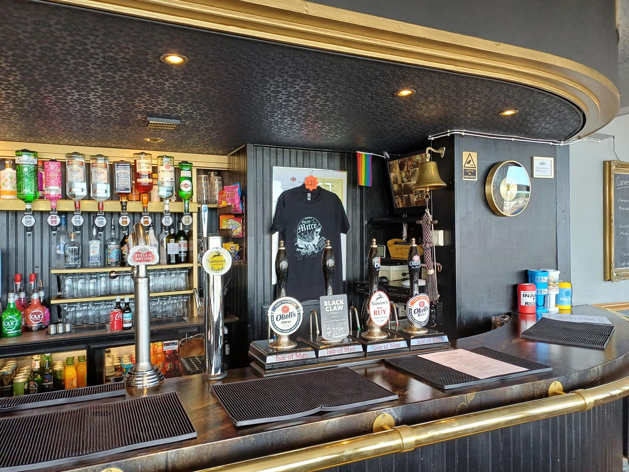 Mitre, Bar 23.6.24 (Adrian Smith). (Pub, Bar). Published on 06-10-2024
