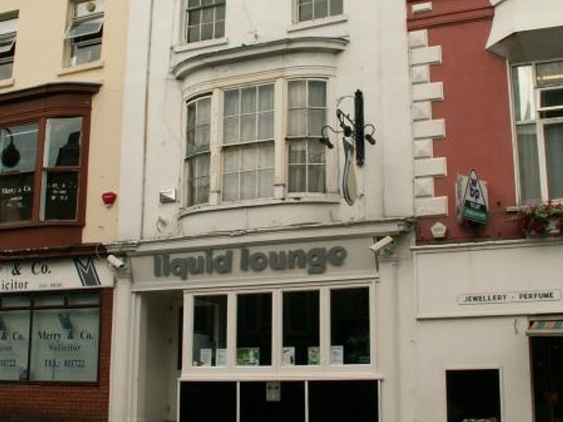 Liquid Lounge, Ryde, Ray Scarfe. (Pub, External). Published on 02-07-2013