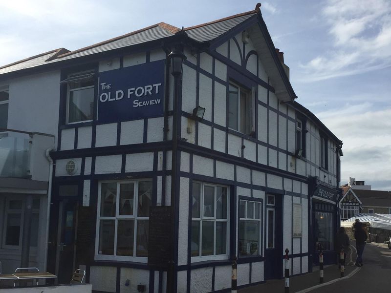 The Old Fort. (Pub, External, Restaurant). Published on 17-04-2017