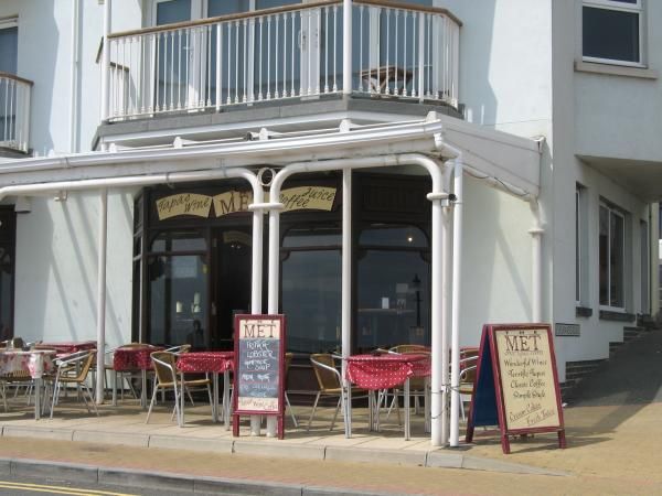 Met, Ventnor. (Pub, External). Published on 04-07-2013