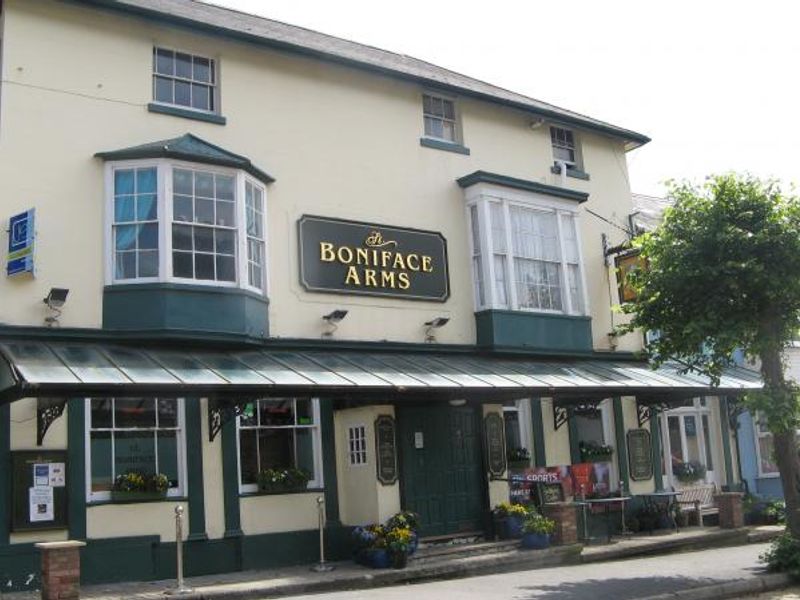 St Boniface, Ventnor. (Pub, External). Published on 04-07-2013