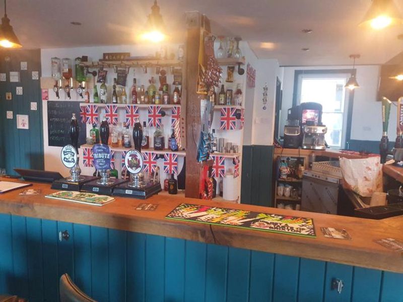 Front Area. (Bar). Published on 19-05-2026 
