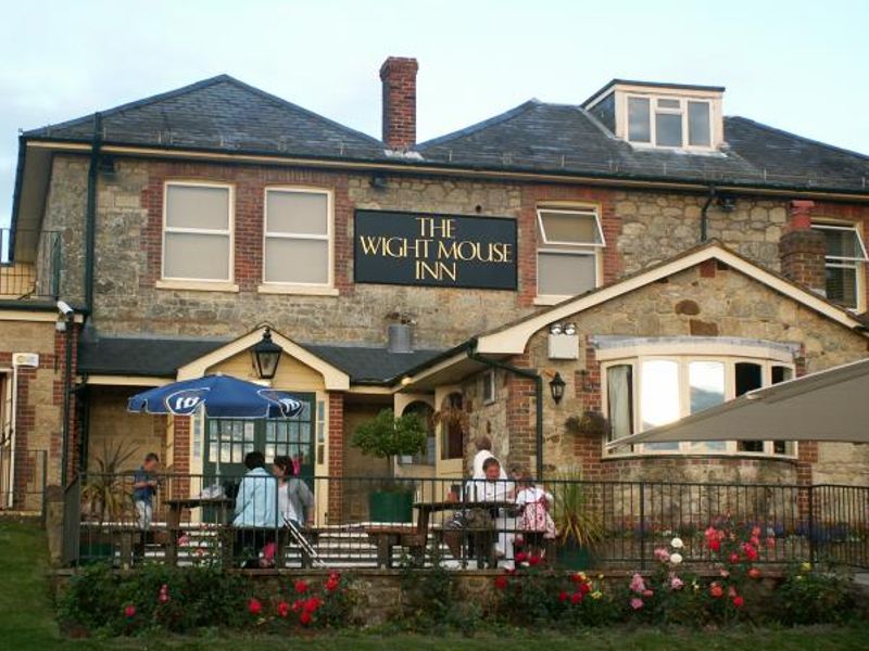 Wight Mouse, Chale, Ray Scarfe. (Pub, External). Published on 02-07-2013