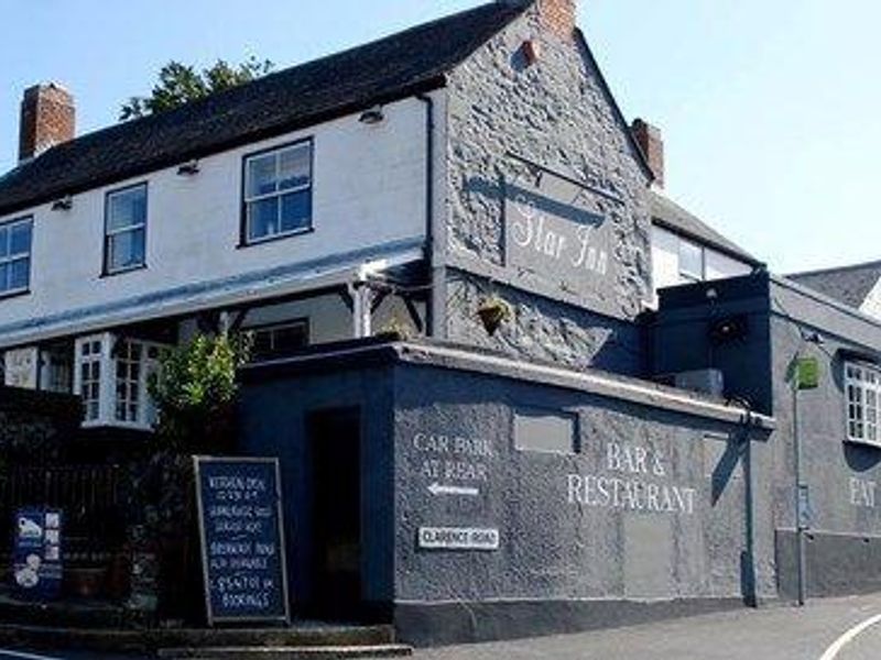 Star Inn Wroxall. (Pub). Published on 20-11-2016