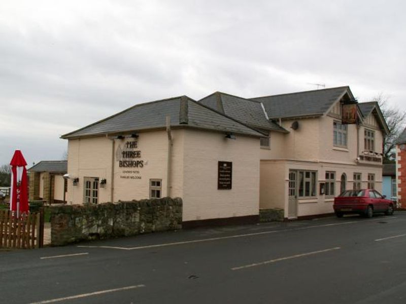 Three Bishops, Brighstone, Ray Scarfe. (Pub, External). Published on 02-07-2013