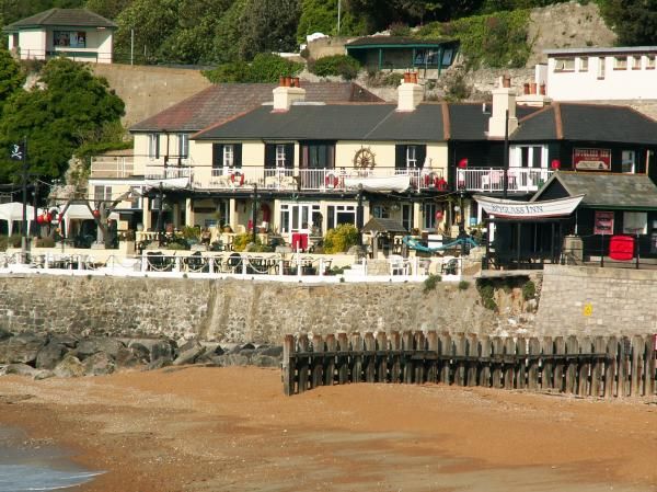 Spyglass, Ventnor, Ray Scarfe. (Pub, External). Published on 02-07-2013