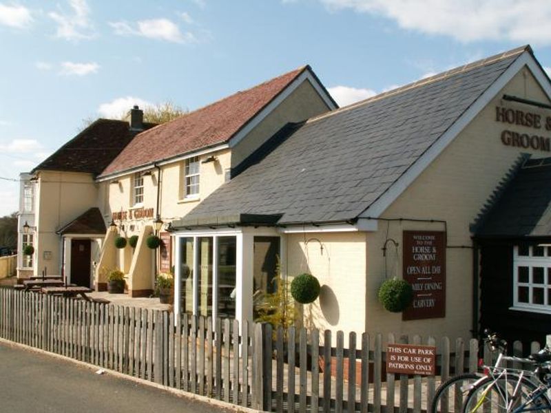 Horse & Groom, Ningwood, Ray Scarfe. (Pub, External). Published on 02-07-2013