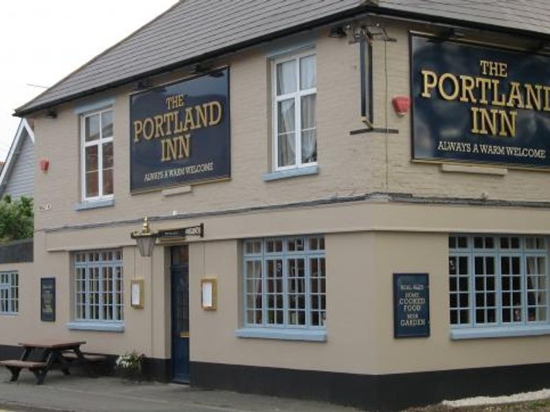Portland Inn Gurnard. (Pub, External). Published on 20-06-2016