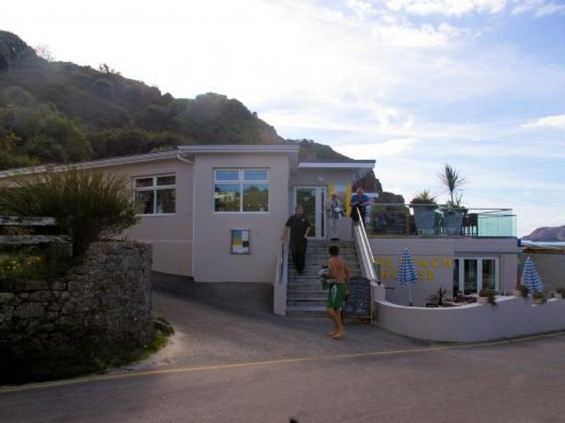 (External, Restaurant). Published on 12-04-2014 