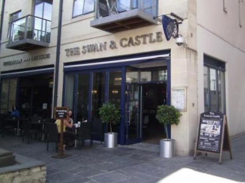 Swan & Castle rear. (Pub, External). Published on 27-09-2020