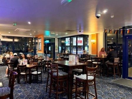 S & C inside. (Pub, Customers). Published on 29-09-2026