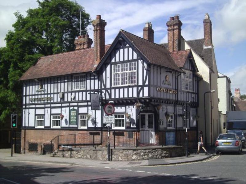 Castle Tavern before HN. (Pub, External). Published on 05-07-2014 