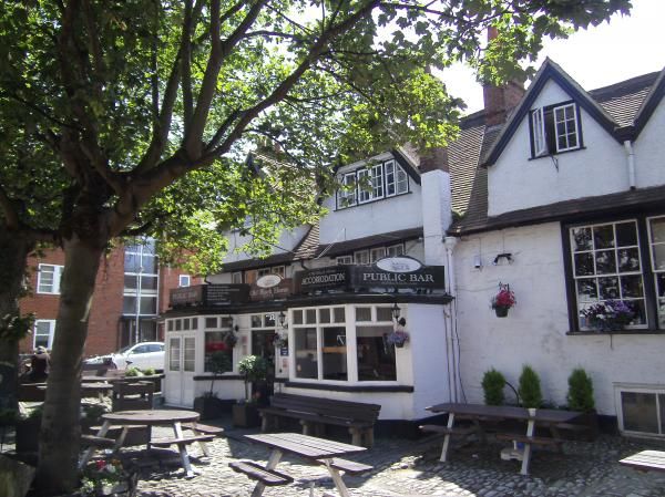 Old Black Horse. (Pub, External, Key). Published on 14-12-2013