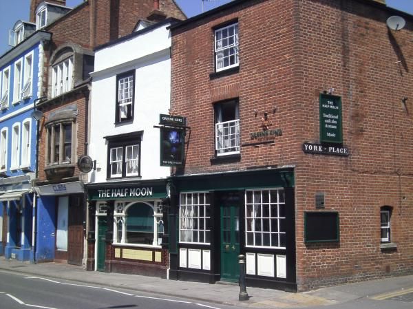 The Half Moon. (Pub, External, Key). Published on 14-12-2013