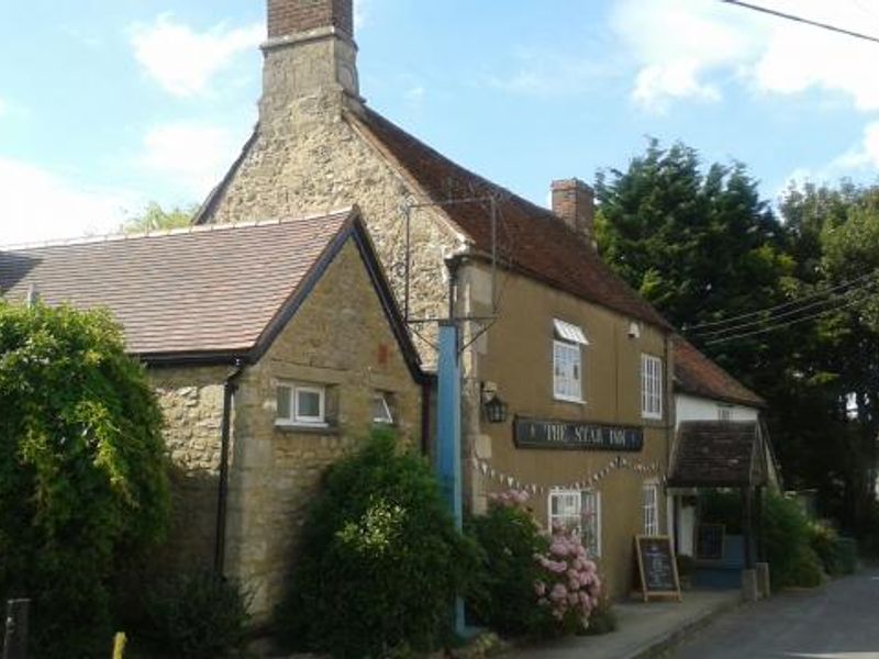 The Star, Stanton St John. Published on 26-07-2016
