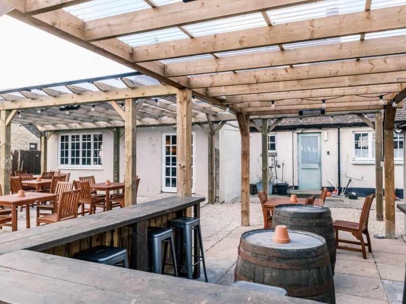 (Pub, External, Garden). Published on 23-06-2024