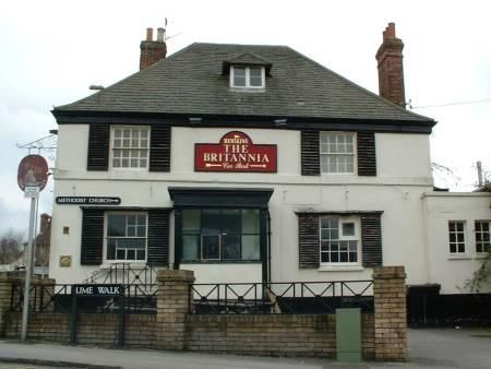 Britannia pre refurb. (Pub, External). Published on 10-04-2015