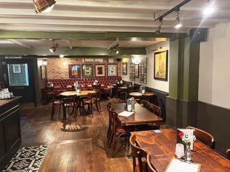 interior 2. (Pub). Published on 20-06-2025
