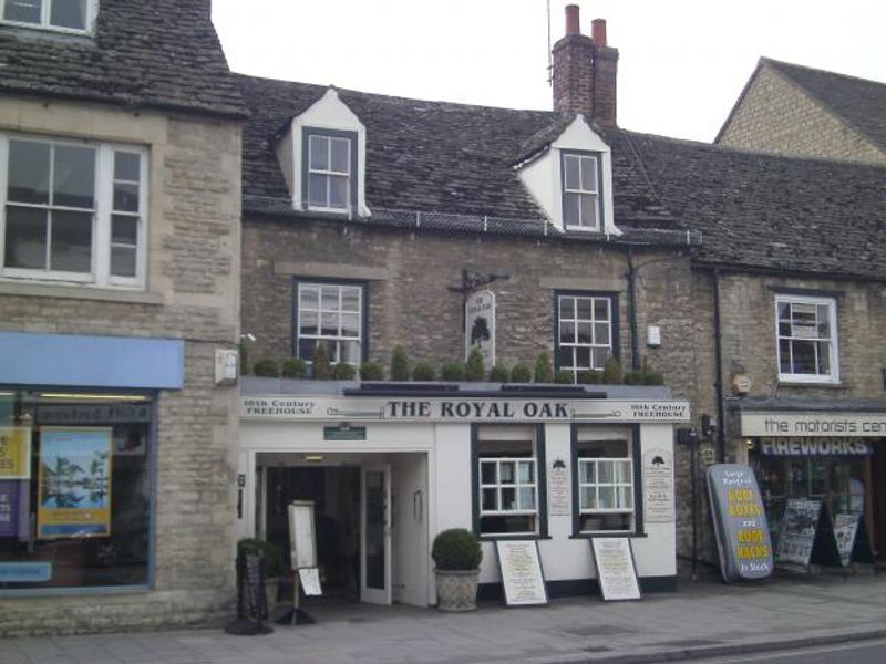 Royal Oak. (Pub, External, Key). Published on 13-04-2015