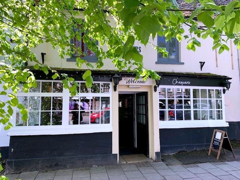 (Pub, External, Key). Published on 06-05-2024