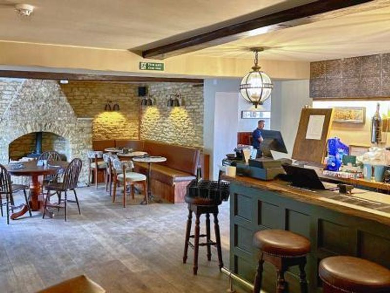 (Pub, Bar). Published on 06-08-2026