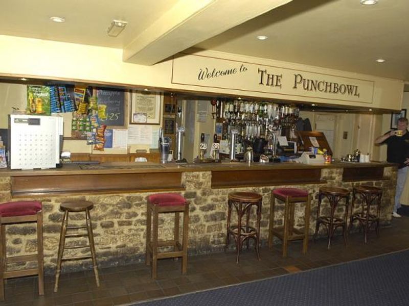 (Pub, Bar). Published on 30-04-2015