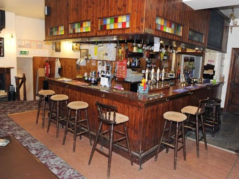 (Pub, Bar). Published on 26-02-2015 