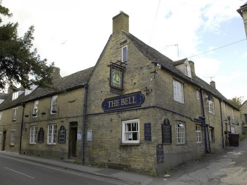 (Pub). Published on 08-12-2012