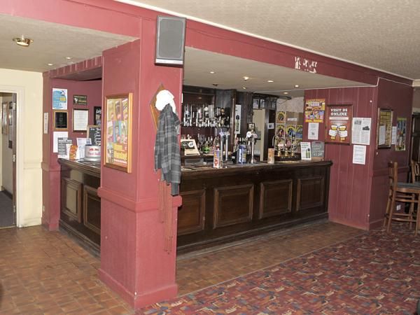(Pub, Bar). Published on 06-01-2016