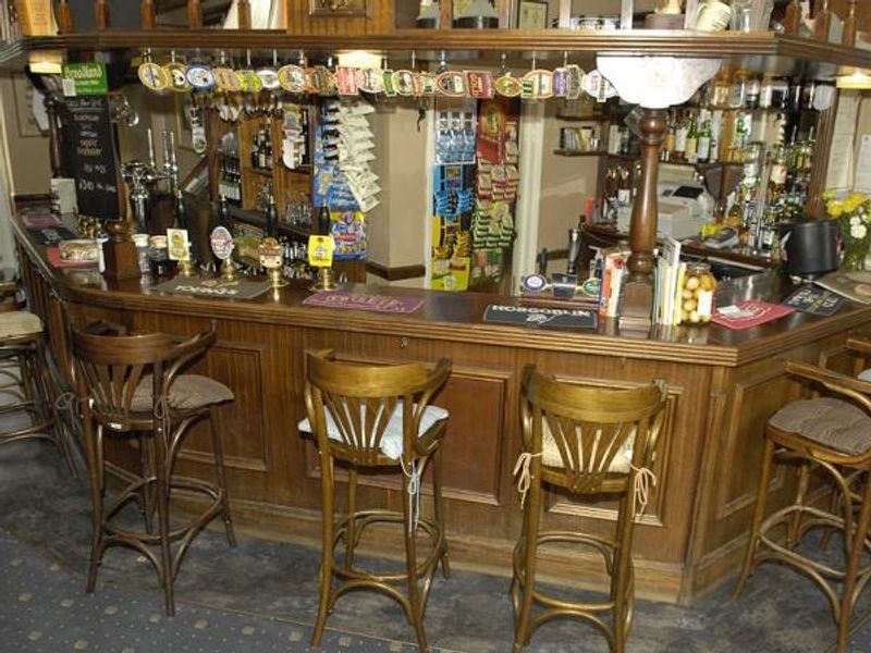 (Pub, Bar). Published on 26-02-2015