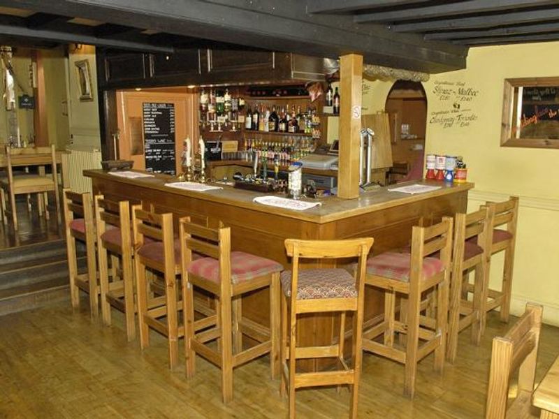 (Pub, Bar). Published on 29-03-2014