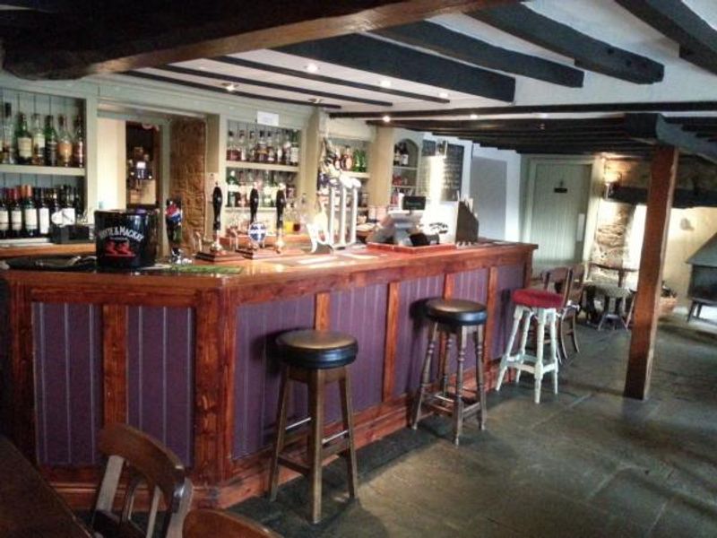 (Pub, Bar). Published on 27-01-2015