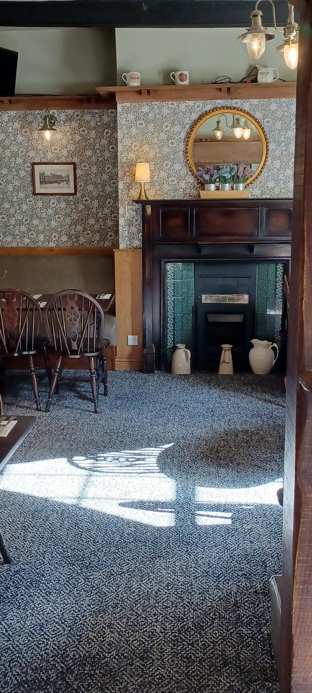 Front room. (Bar). Published on 07-06-2026