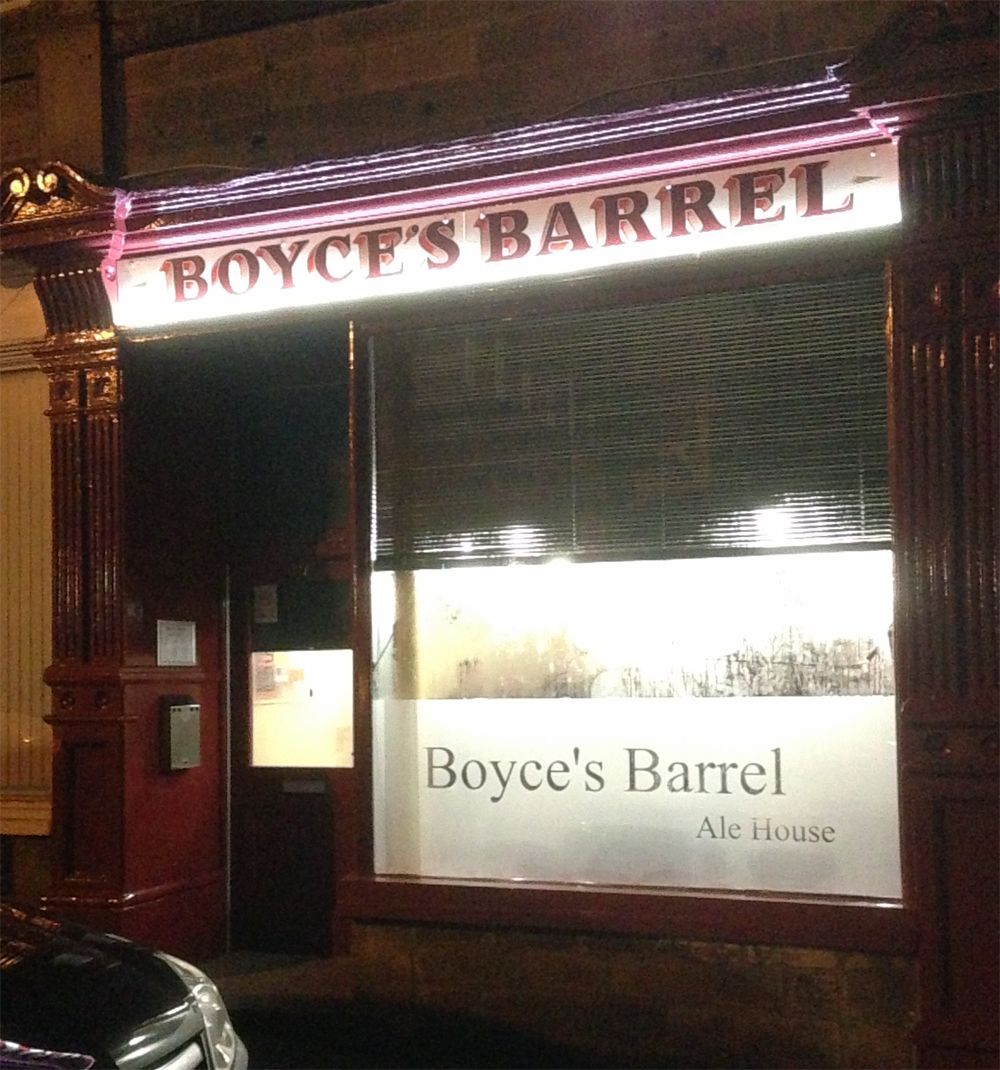 Boyce's Barrel - Colne. (Pub, External). Published on 19-11-2014