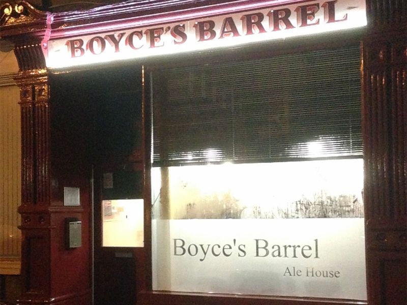 Boyce's Barrel - Colne. (Pub, External). Published on 19-11-2014