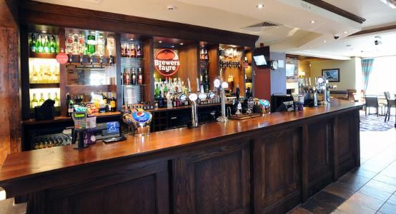 (Pub, Bar). Published on 16-06-2017