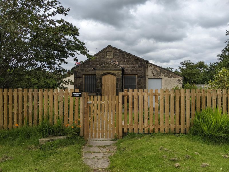 Front View with new fence. (Key). Published on 13-06-2024