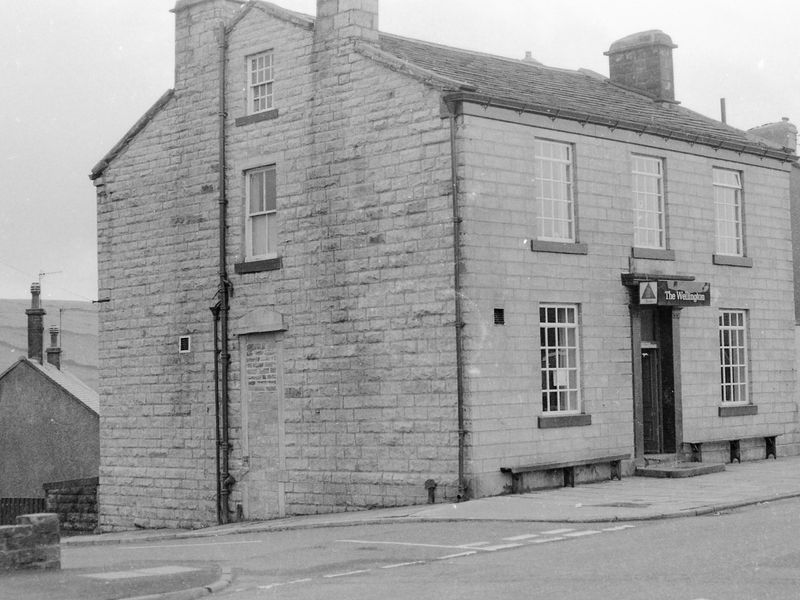 Front View around 1980. Published on 13-06-2024 