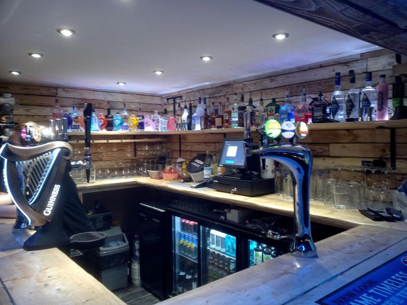 (Bar). Published on 15-02-2019