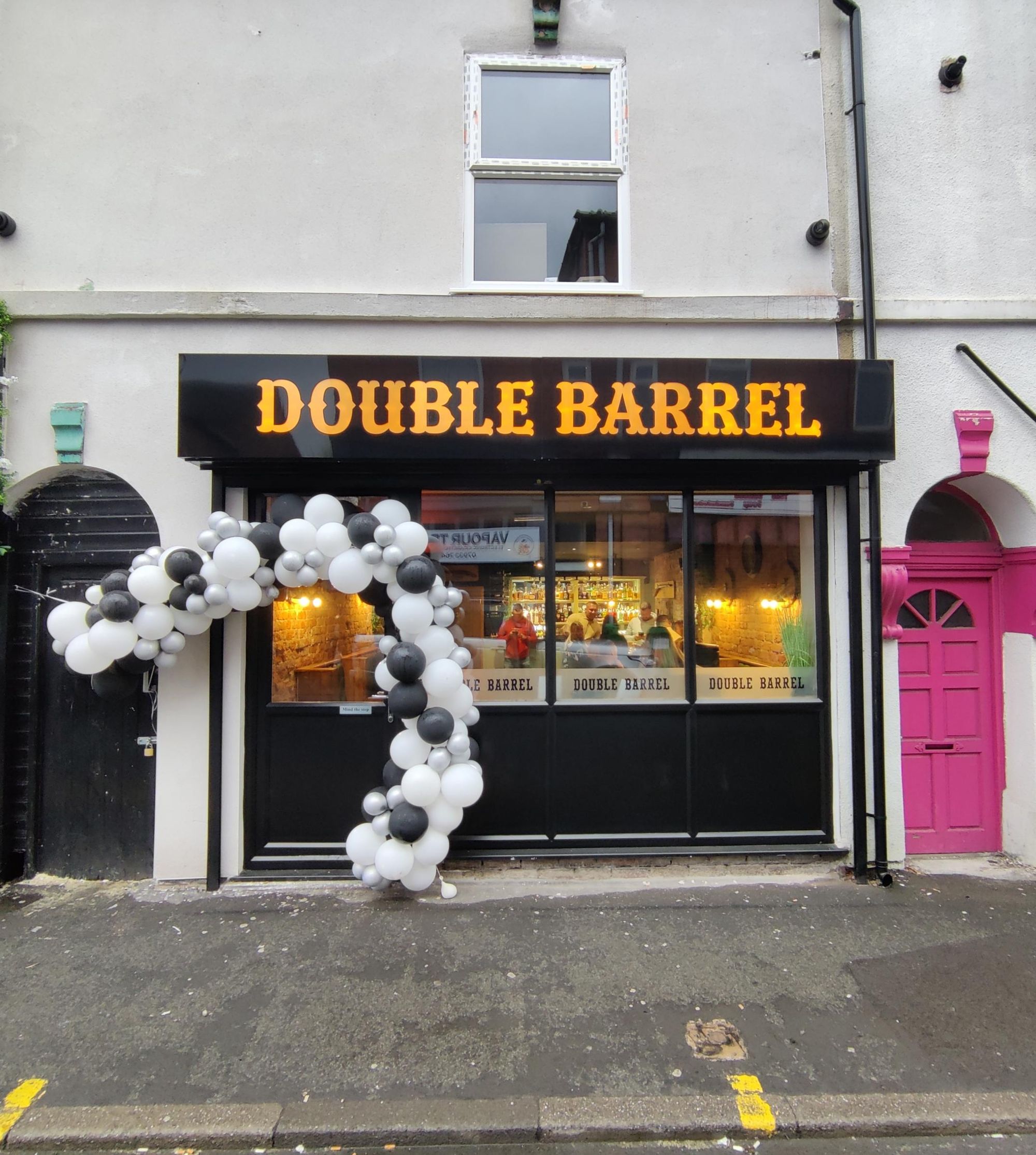 1 May 2022 19-47. (Pub, External, Sign, Key). Published on 27-06-2022