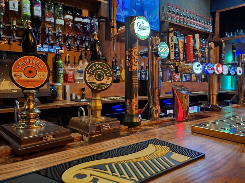 (Bar). Published on 22-12-2025 