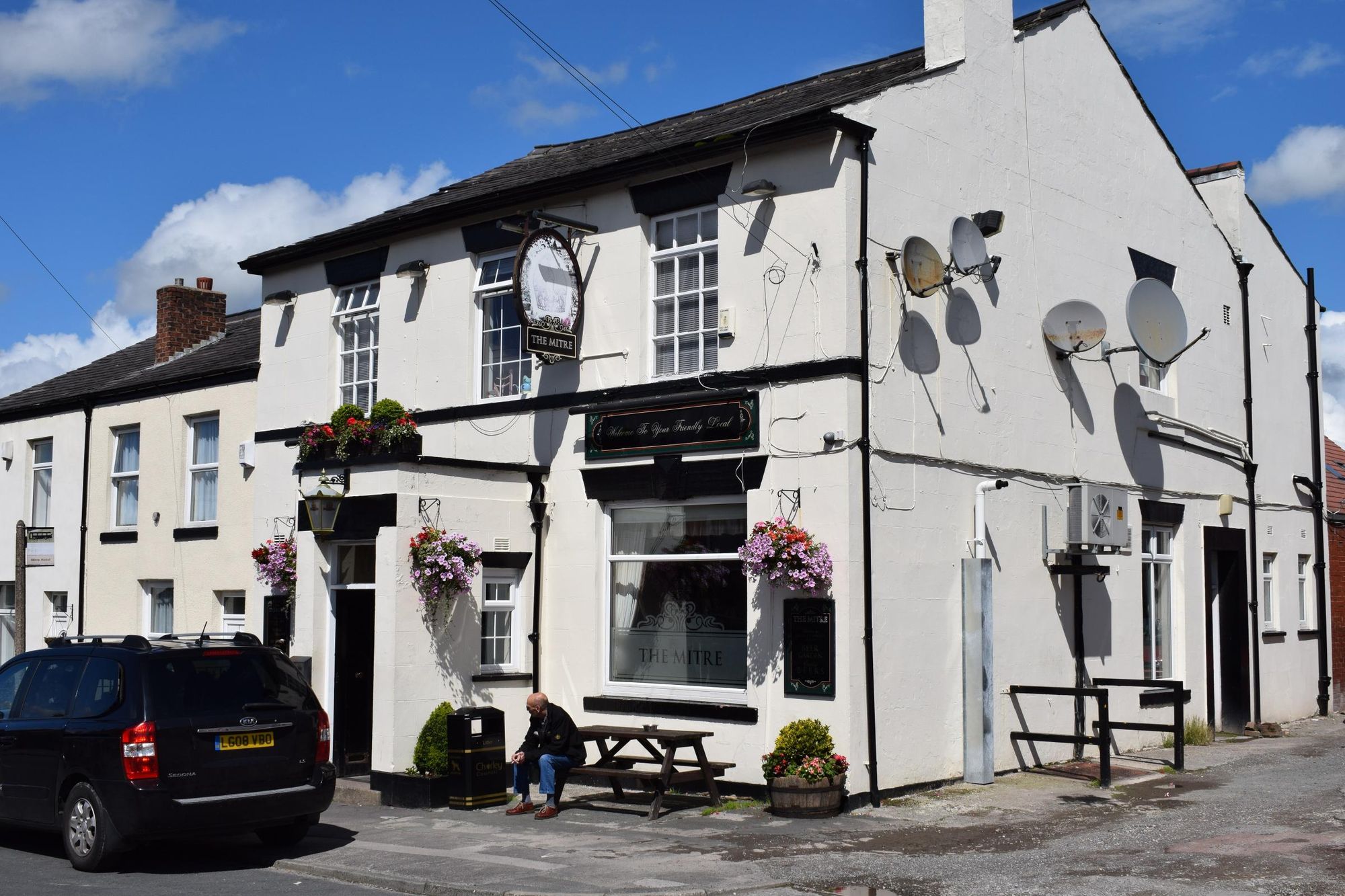 Mitre, Chorley 15.8.17. (Pub, External). Published on 15-08-2017
