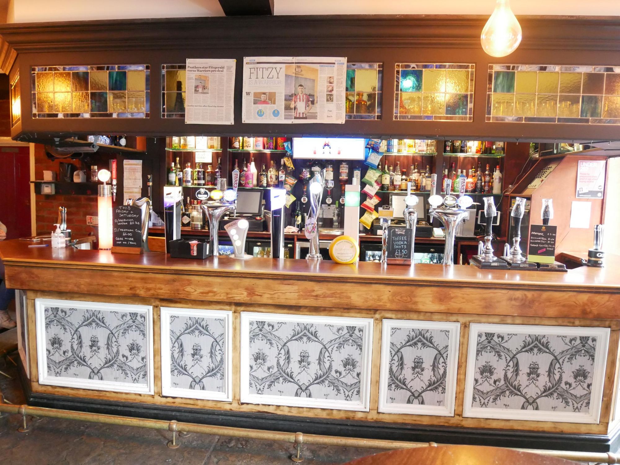 Sam’s Bar Bar August 2022 DS. (Pub, Bar). Published on 03-08-2022