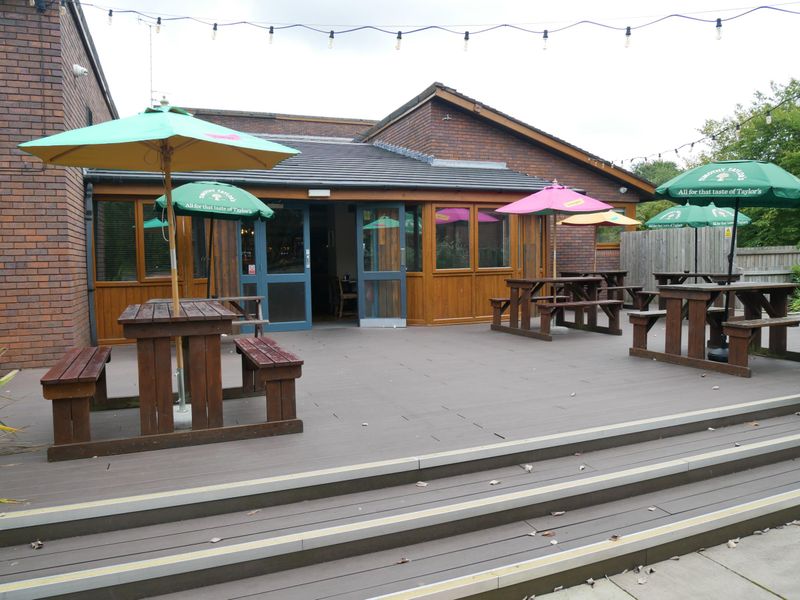 Astley 2 August 2022 DS. (Pub). Published on 27-08-2022 
