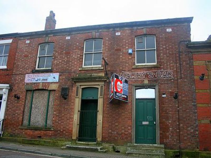 Harrys Bar at Chorley. (Pub, External). Published on 21-10-2013 