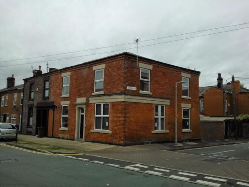 Jacksons Arms as flats 2015. (Pub, External). Published on 18-07-2015