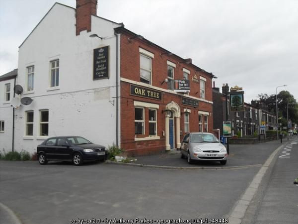 Oak Tree, Coppull. (Pub, External). Published on 21-07-2015