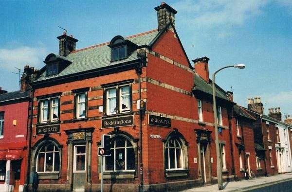 Acregate, Preston ( copyright Jim Holderness). (Pub, External, Key). Published on 30-10-2015