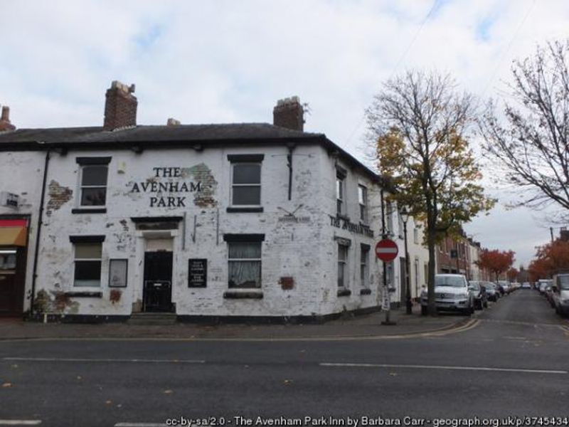 Avenham Park, Preston (photo copyright Barbara Carr). (Pub, External). Published on 17-07-2015